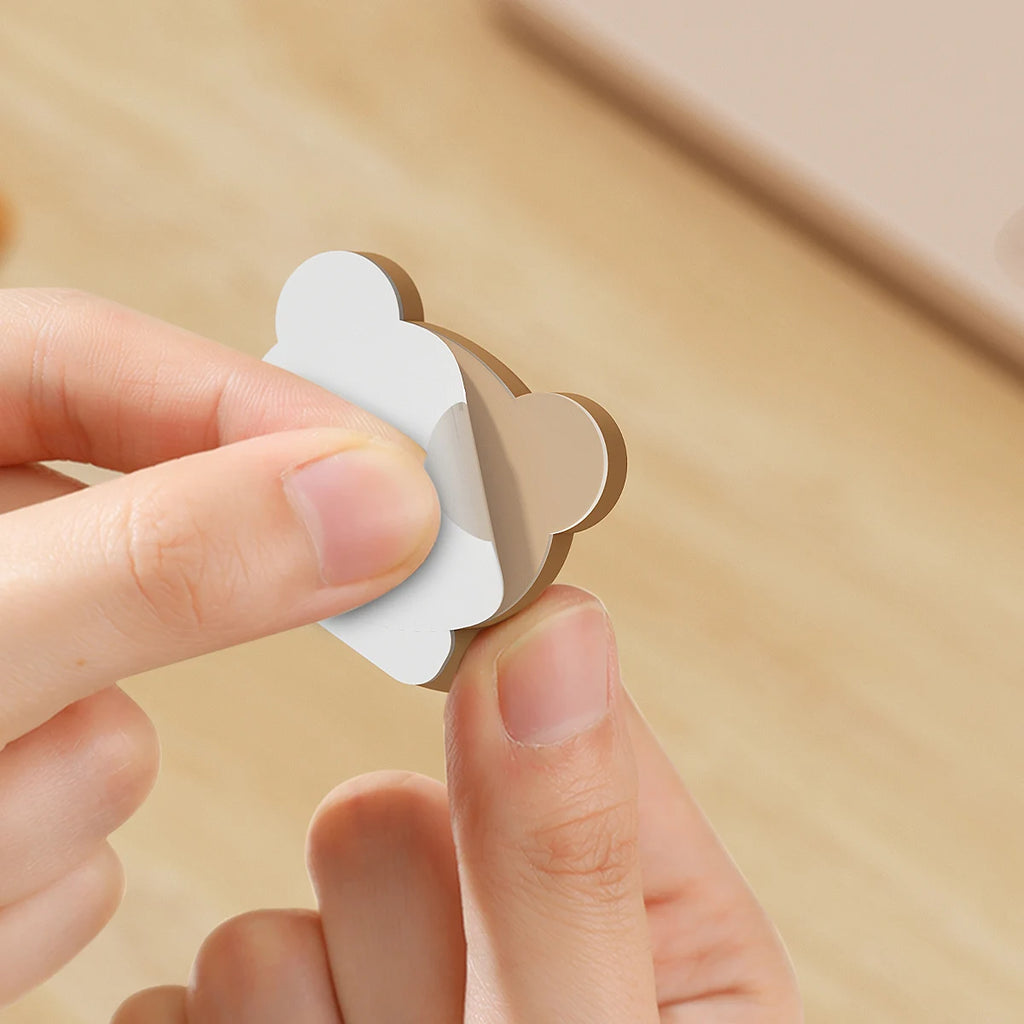 2/3pcs Cute Cartoon Desktop Cable Organizer Managers Self-Adhesive Winder Wire Cord Management Earphone Data Cable Clips Holder